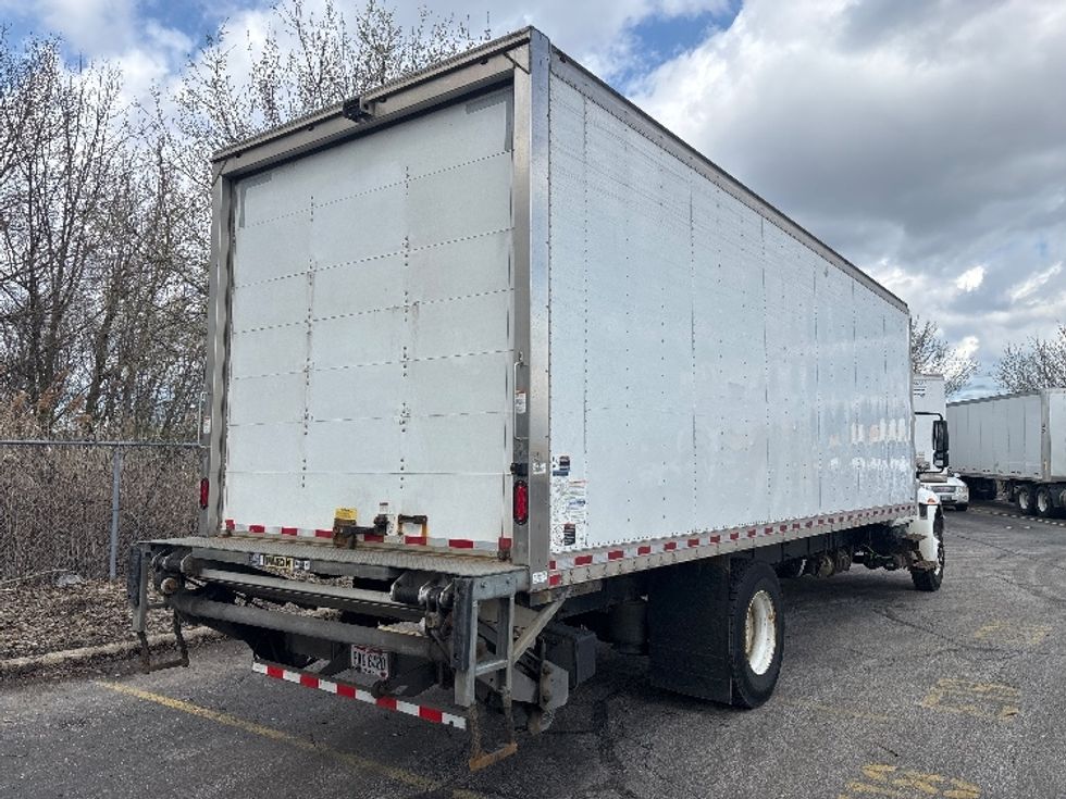 Medium Duty Box Truck-Light and Medium Duty Trucks-International-2019-4300-Middlefield-OH-229,316\n\t\tmiles-$ 40,750 - Image 13