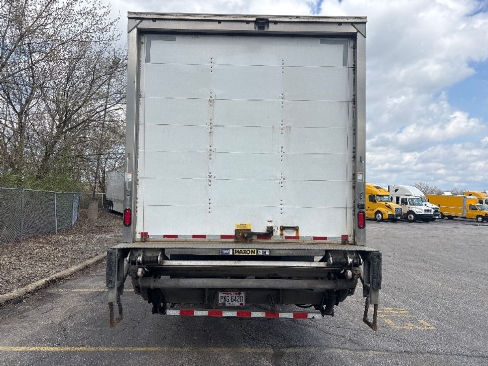 Medium Duty Box Truck-Light and Medium Duty Trucks-International-2019-4300-Middlefield-OH-229,316\n\t\tmiles-$ 40,750 - Image 7