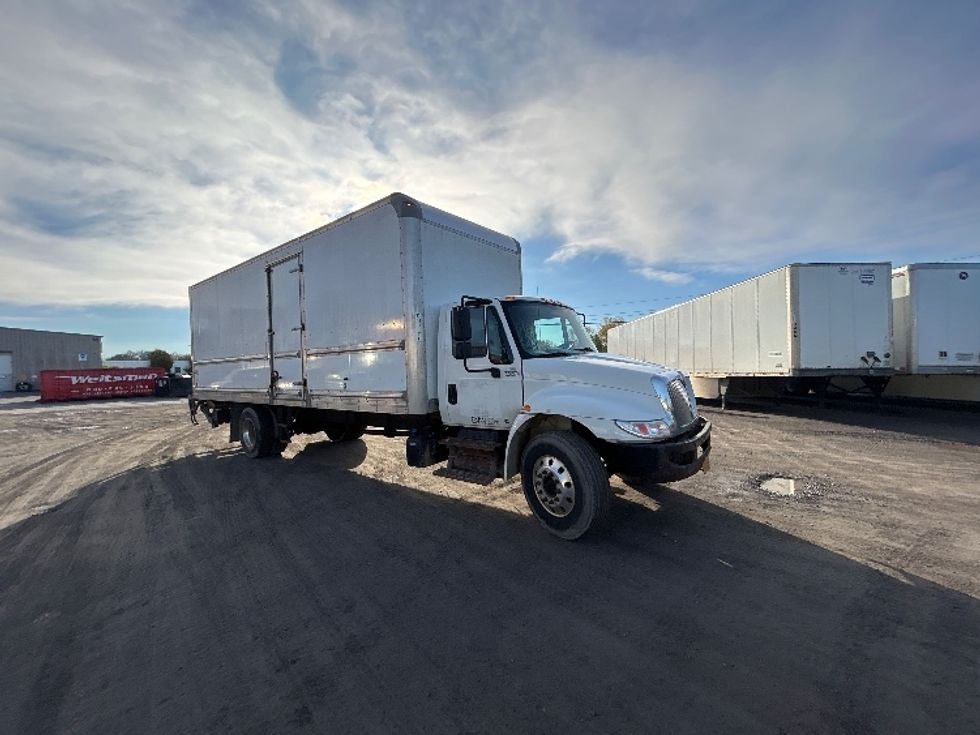 Medium Duty Box Truck-Light and Medium Duty Trucks-International-2019-4300-Minoa-NY-310,846\n\t\tmiles-$ 20,000 - Image 1