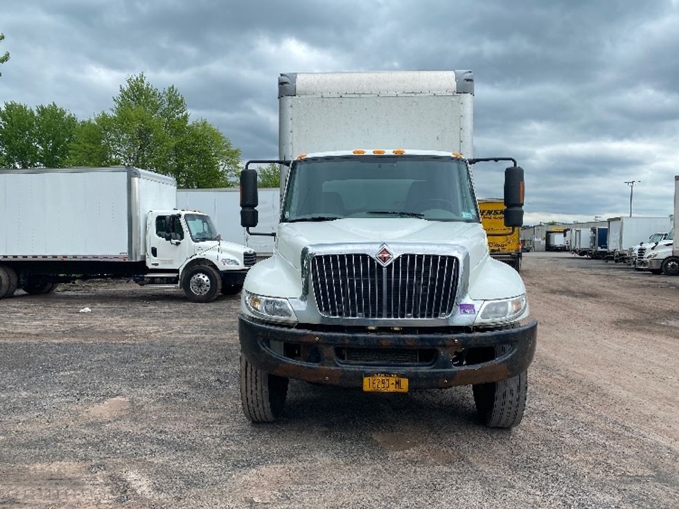 Medium Duty Box Truck-Light and Medium Duty Trucks-International-2019-4300-Minoa-NY-317,435\n\t\tmiles-$ 20,750 - Image 2
