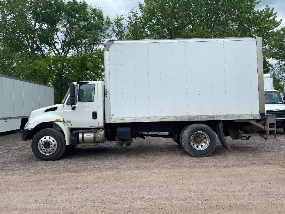 Medium Duty Box Truck-Light and Medium Duty Trucks-International-2019-4300-Minoa-NY-317,435\n\t\tmiles-$ 20,750 - Image 4