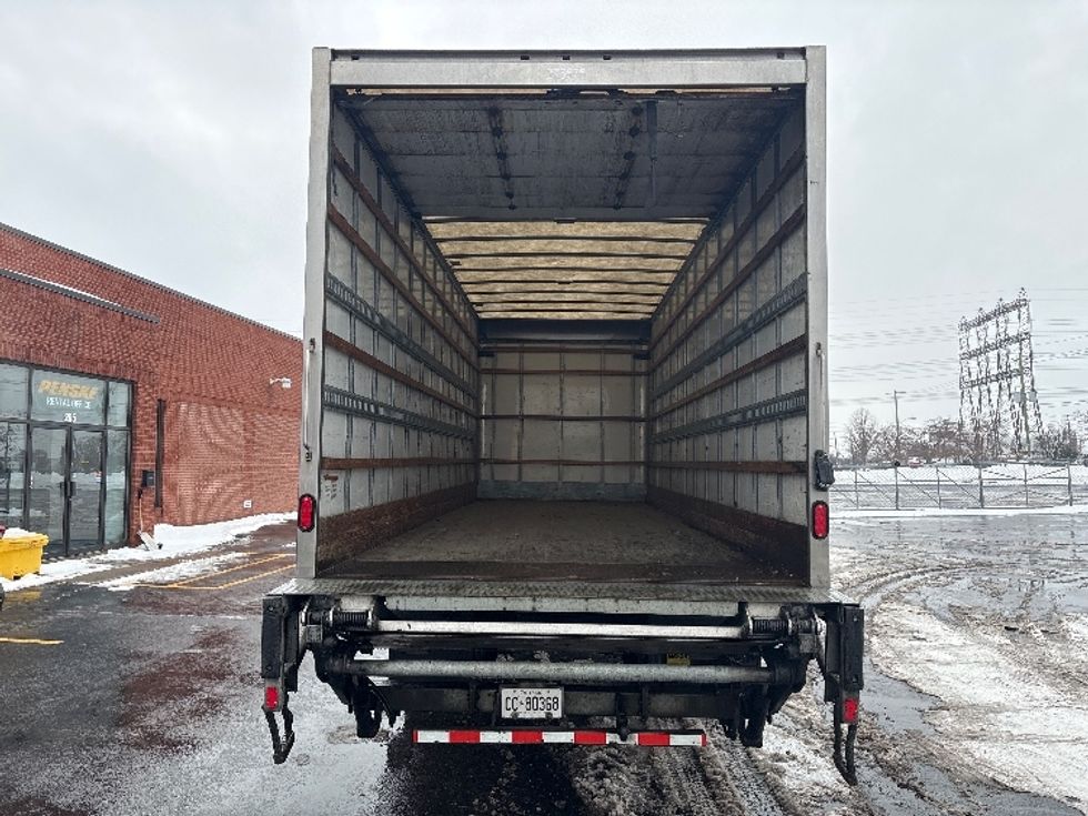 Medium Duty Box Truck-Light and Medium Duty Trucks-International-2019-4300-Mississauga-ON-232,344\n\t\tkm-$ 61,500 - Image 7