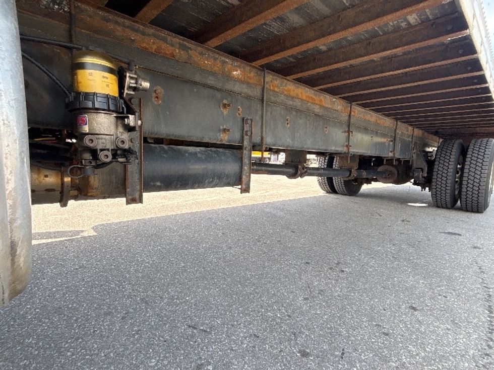 Medium Duty Box Truck-Light and Medium Duty Trucks-International-2019-4300-Mississauga-ON-557,595\n\t\tkm-$ 23,500 - Image 9