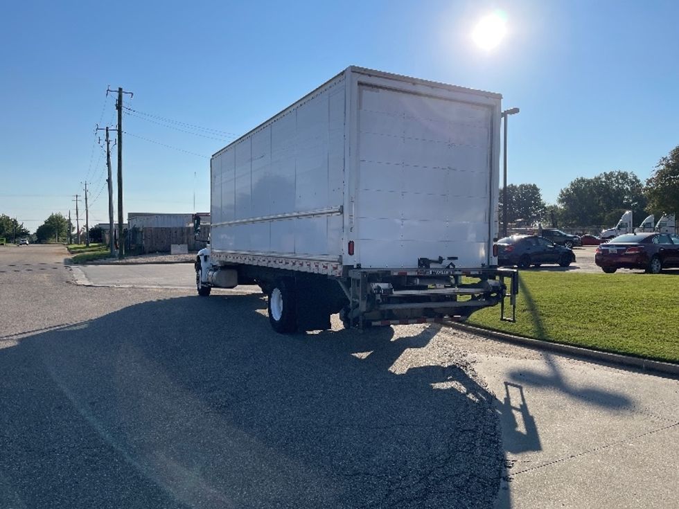 Medium Duty Box Truck-Light and Medium Duty Trucks-International-2019-4300-Montgomery-AL-359,486\n\t\tmiles-$ 21,250 - Image 6