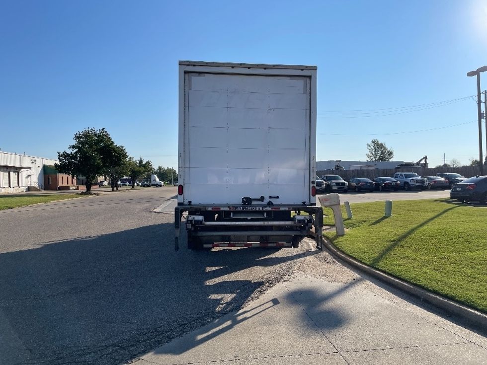 Medium Duty Box Truck-Light and Medium Duty Trucks-International-2019-4300-Montgomery-AL-359,486\n\t\tmiles-$ 21,250 - Image 7