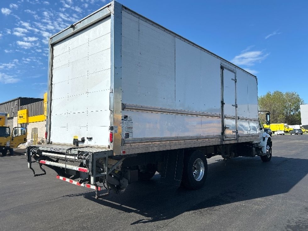 Medium Duty Box Truck-Light and Medium Duty Trucks-International-2019-4300-Montgomery-NY-214,544\n\t\tmiles-$ 40,250 - Image 13