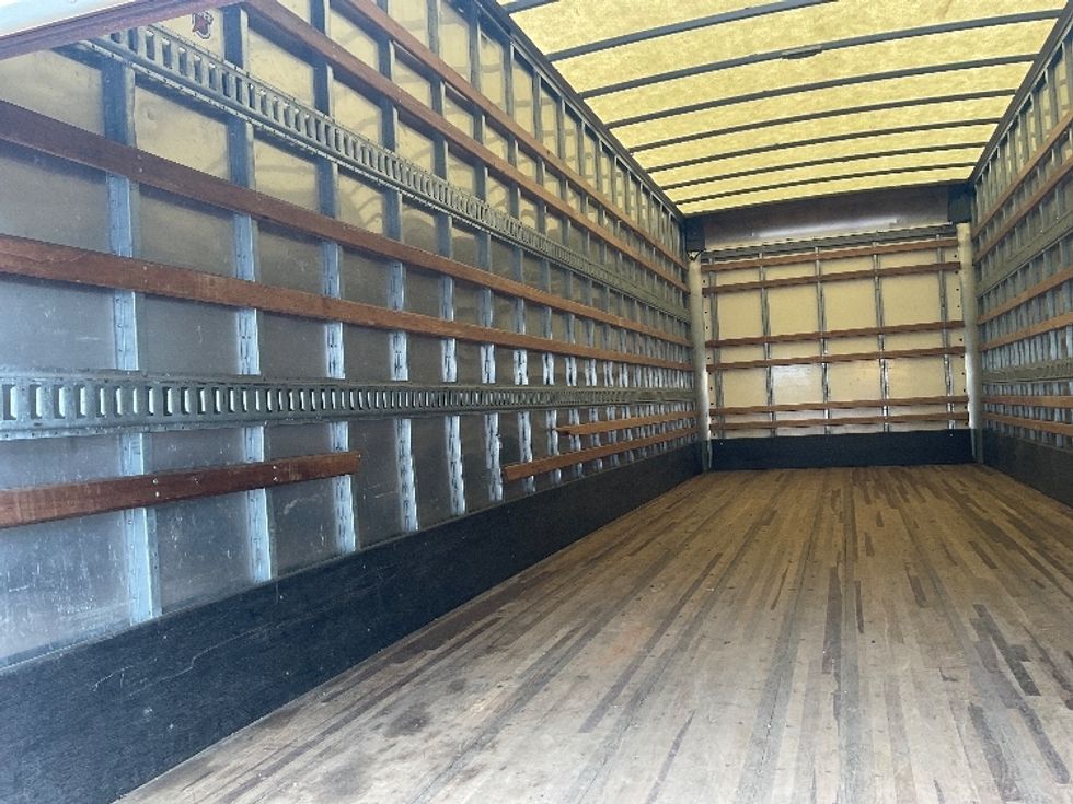 Medium Duty Box Truck-Light and Medium Duty Trucks-International-2019-4300-Mount Pleasant-PA-159,030\n\t\tmiles-$ 48,500 - Image 9