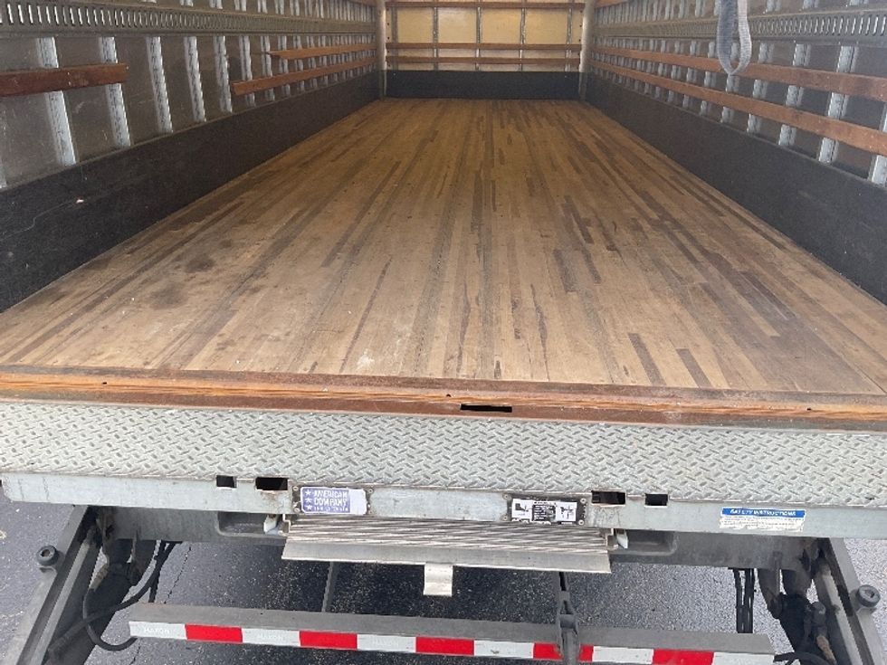 Medium Duty Box Truck-Light and Medium Duty Trucks-International-2019-4300-Mount Pleasant-PA-159,030\n\t\tmiles-$ 48,500 - Image 8