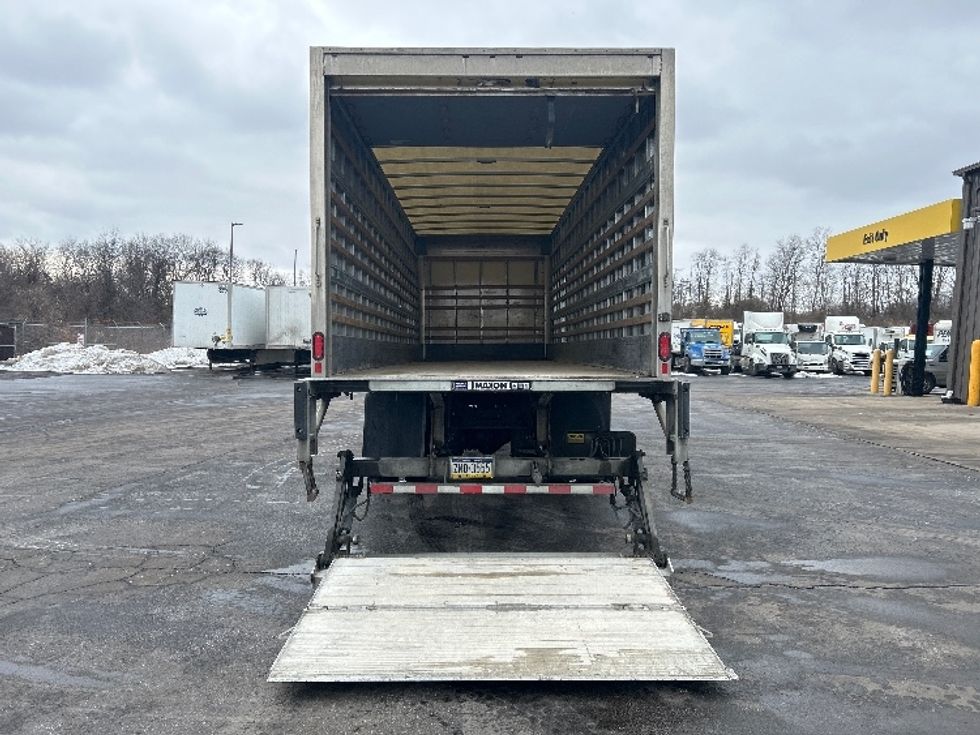 Medium Duty Box Truck-Light and Medium Duty Trucks-International-2019-4300-Mount Pleasant-PA-180,935\n\t\tmiles-$ 39,250 - Image 9