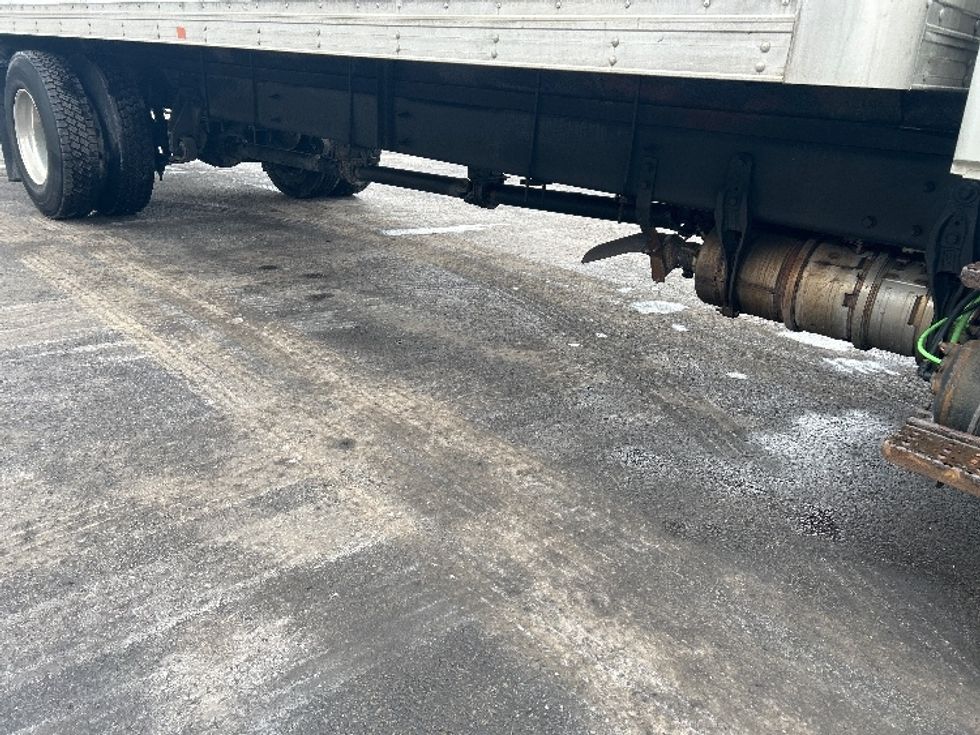Medium Duty Box Truck-Light and Medium Duty Trucks-International-2019-4300-Mount Pleasant-PA-180,935\n\t\tmiles-$ 39,250 - Image 14