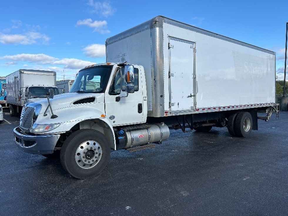 Medium Duty Box Truck-Light and Medium Duty Trucks-International-2019-4300-Mount Pleasant-PA-215,232\n\t\tmiles-$ 38,000 - Image 3