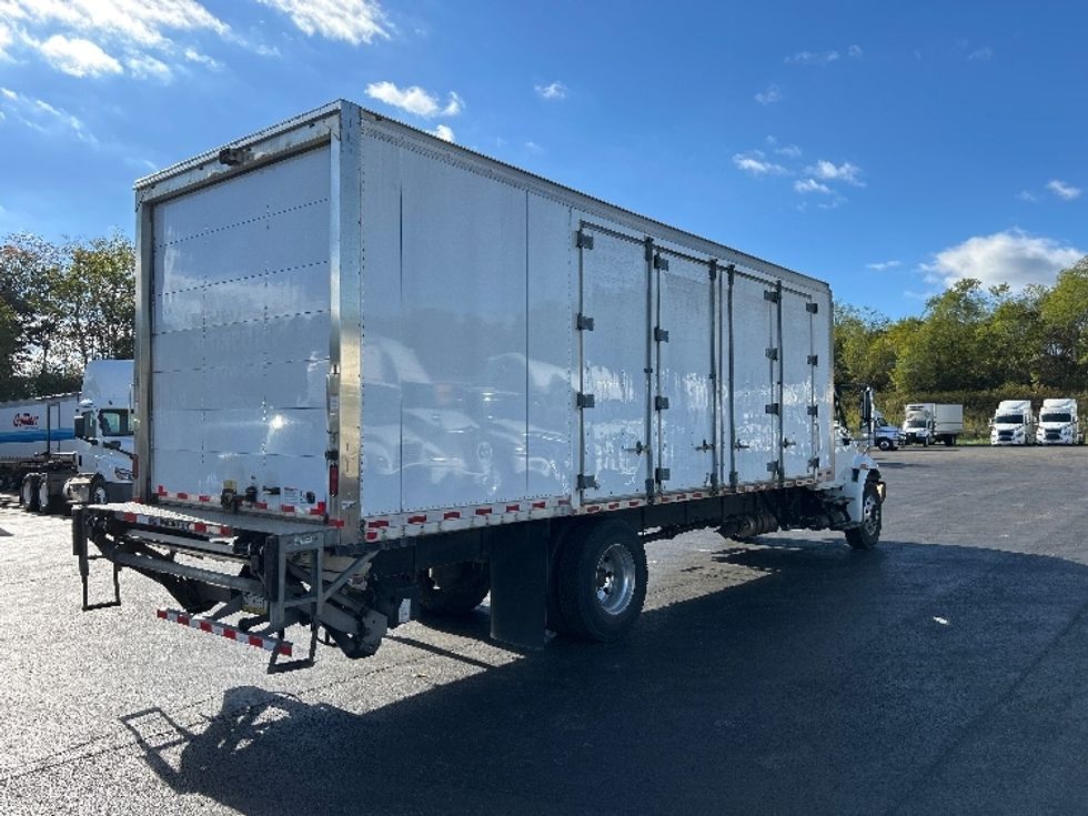Medium Duty Box Truck-Light and Medium Duty Trucks-International-2019-4300-Mount Pleasant-PA-215,232\n\t\tmiles-$ 38,000 - Image 13