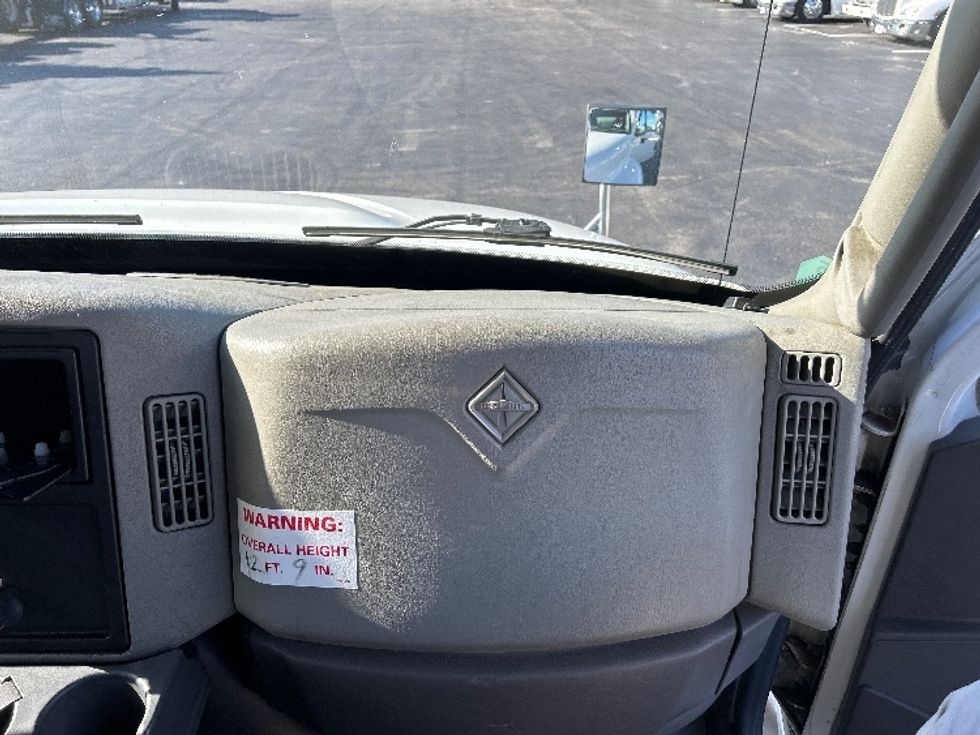 Medium Duty Box Truck-Light and Medium Duty Trucks-International-2019-4300-Mount Pleasant-PA-215,232\n\t\tmiles-$ 38,000 - Image 21