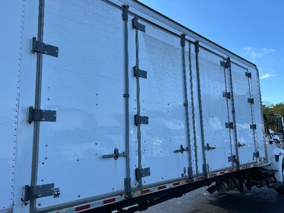 Medium Duty Box Truck-Light and Medium Duty Trucks-International-2019-4300-Mount Pleasant-PA-215,232\n\t\tmiles-$ 38,000 - Image 25