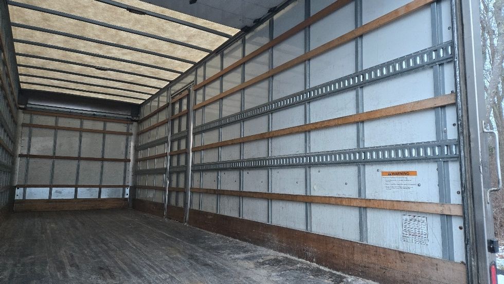 Medium Duty Box Truck-Light and Medium Duty Trucks-International-2019-4300-New Bedford-MA-131,964\n\t\tmiles-$ 44,000 - Image 12