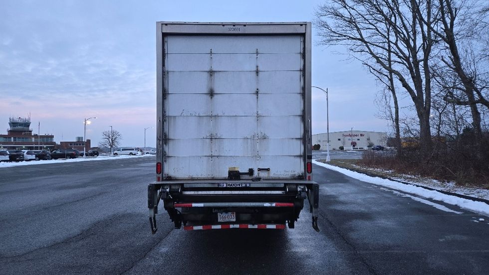 Medium Duty Box Truck-Light and Medium Duty Trucks-International-2019-4300-New Bedford-MA-131,964\n\t\tmiles-$ 44,000 - Image 7