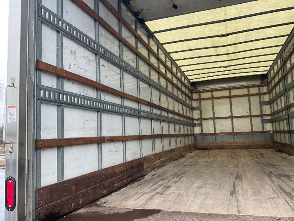 Medium Duty Box Truck-Light and Medium Duty Trucks-International-2019-4300-New Castle-DE-206,743\n\t\tmiles-$ 29,500 - Image 11