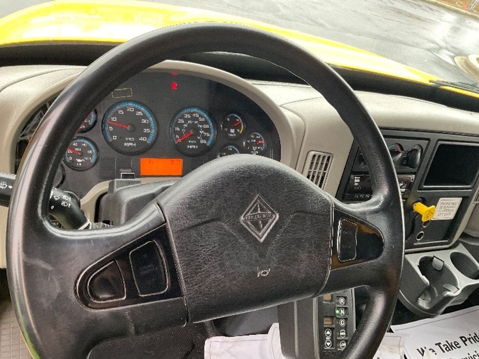 Medium Duty Box Truck-Light and Medium Duty Trucks-International-2019-4300-New Castle-DE-206,743\n\t\tmiles-$ 29,500 - Image 18