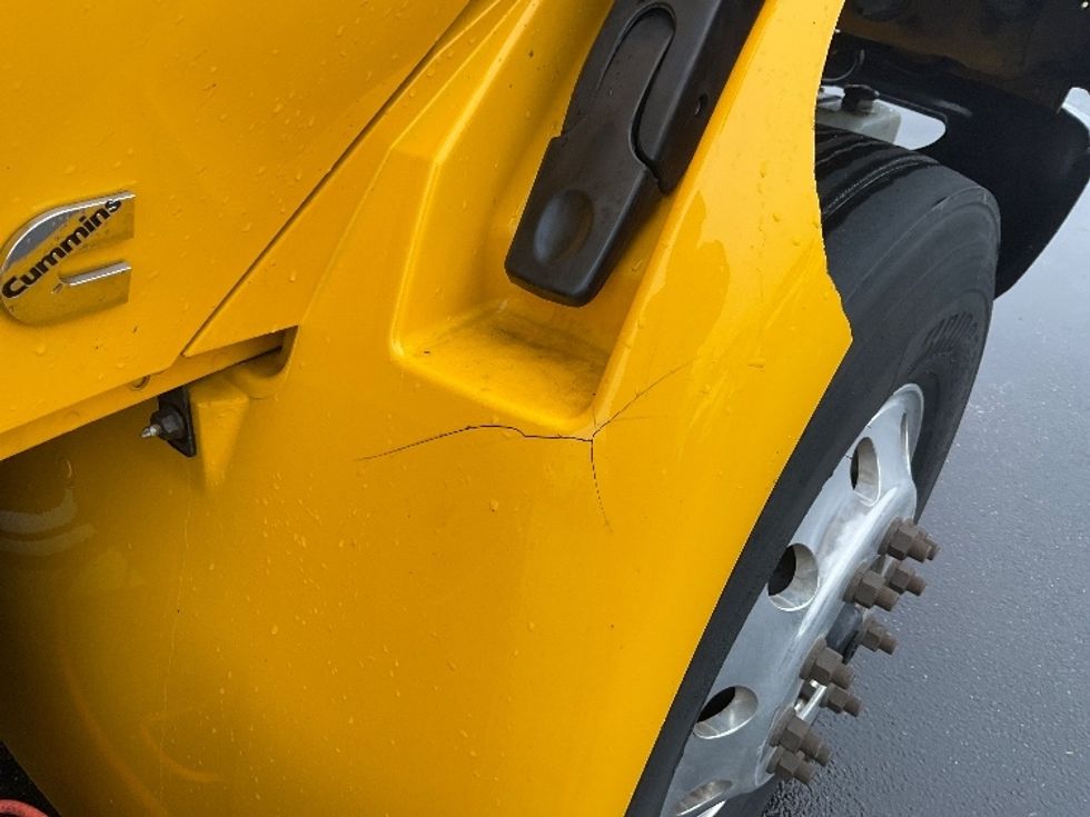 Medium Duty Box Truck-Light and Medium Duty Trucks-International-2019-4300-New Castle-DE-206,743\n\t\tmiles-$ 29,500 - Image 27