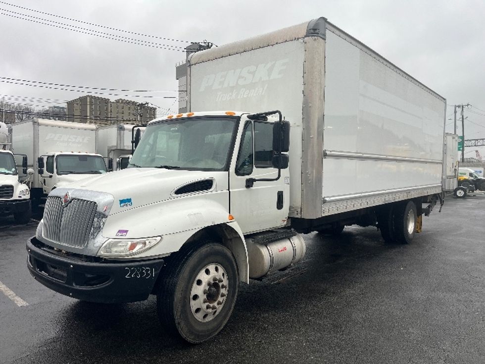 Medium Duty Box Truck-Light and Medium Duty Trucks-International-2019-4300-North Bergen-NJ-112,568\n\t\tmiles-$ 48,500 - Image 3