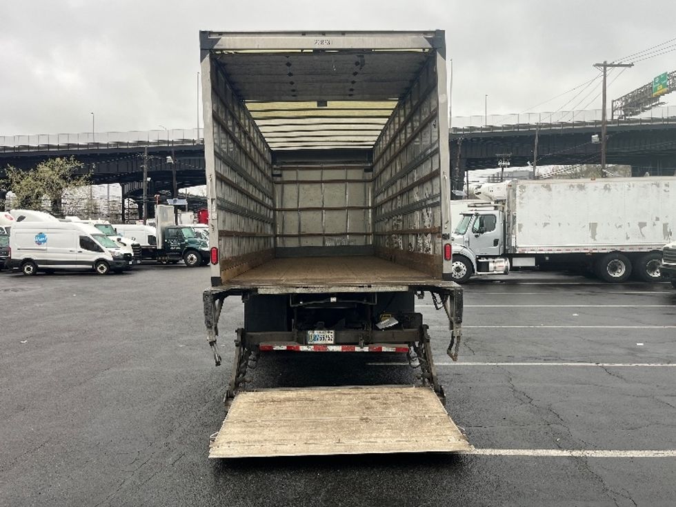Medium Duty Box Truck-Light and Medium Duty Trucks-International-2019-4300-North Bergen-NJ-112,568\n\t\tmiles-$ 48,500 - Image 9