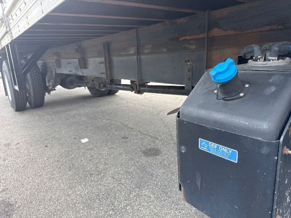 Medium Duty Box Truck-Light and Medium Duty Trucks-International-2019-4300-North Bergen-NJ-138,114\n\t\tmiles-$ 53,500 - Image 14