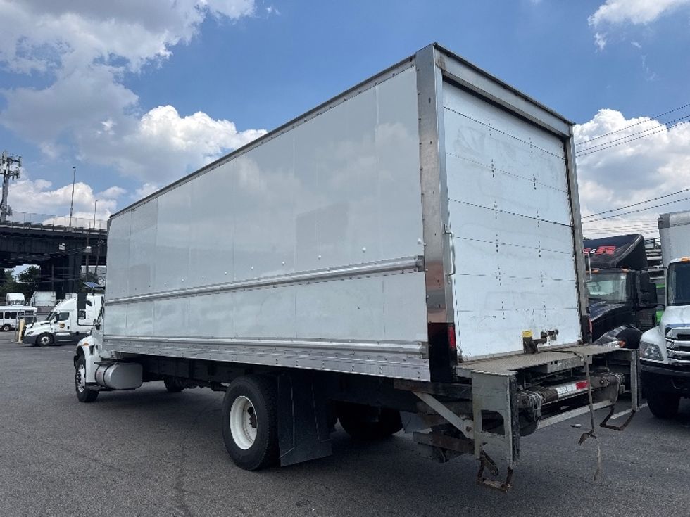 Medium Duty Box Truck-Light and Medium Duty Trucks-International-2019-4300-North Bergen-NJ-138,114\n\t\tmiles-$ 53,500 - Image 6