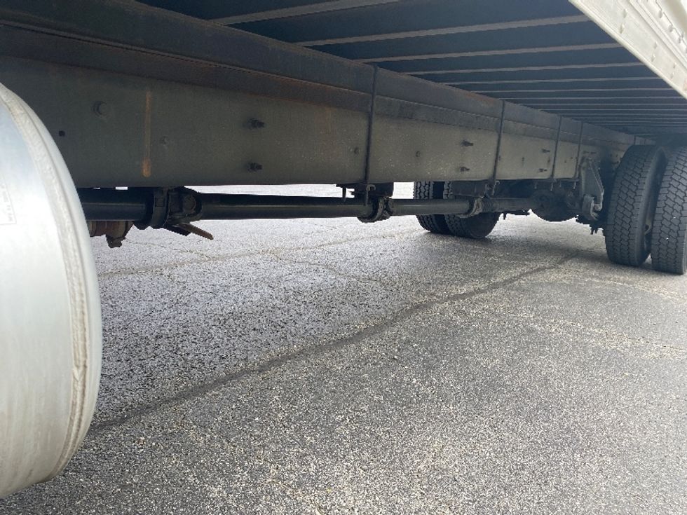 Medium Duty Box Truck-Light and Medium Duty Trucks-International-2019-4300-North Bergen-NJ-223,900\n\t\tmiles-$ 26,250 - Image 5