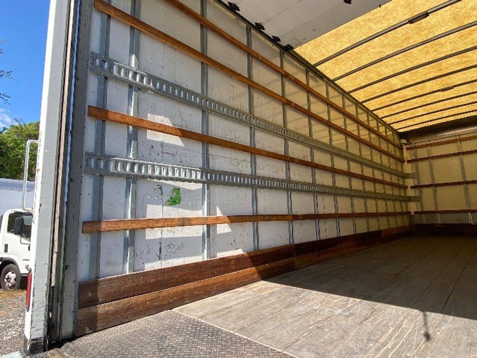 Medium Duty Box Truck-Light and Medium Duty Trucks-International-2019-4300-Ocala-FL-194,259\n\t\tmiles-$ 39,250 - Image 11