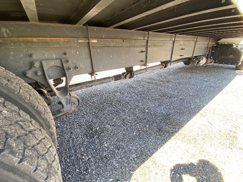 Medium Duty Box Truck-Light and Medium Duty Trucks-International-2019-4300-Ocala-FL-194,259\n\t\tmiles-$ 39,250 - Image 14