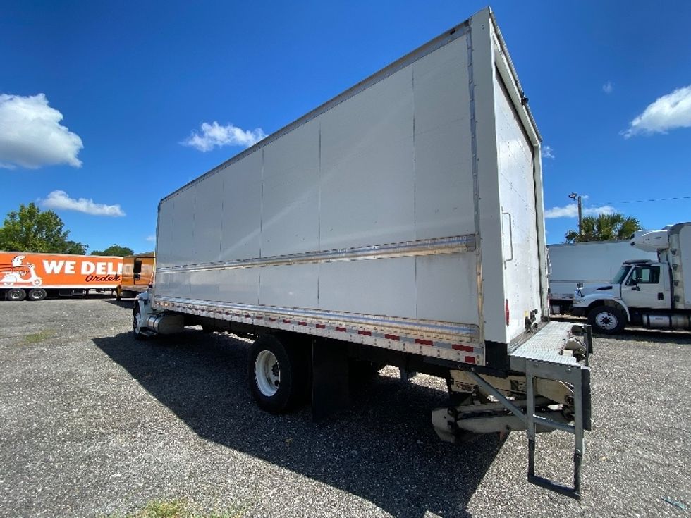 Medium Duty Box Truck-Light and Medium Duty Trucks-International-2019-4300-Ocala-FL-194,259\n\t\tmiles-$ 39,250 - Image 6