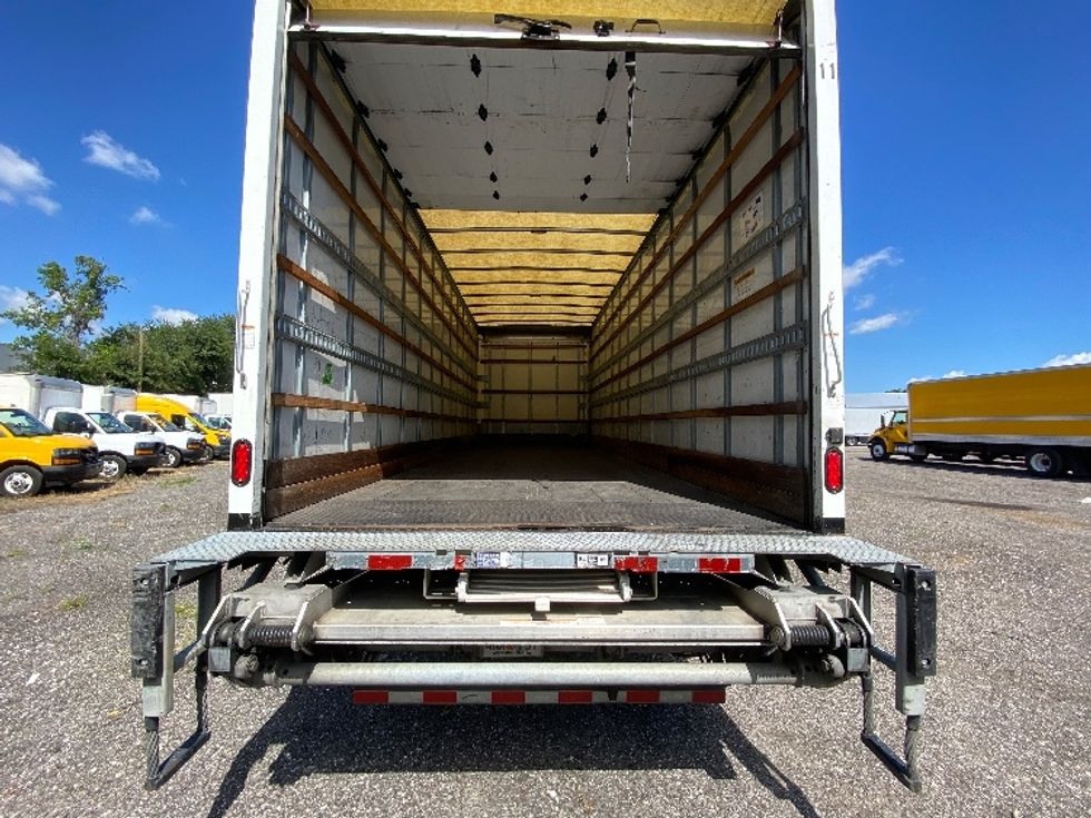 Medium Duty Box Truck-Light and Medium Duty Trucks-International-2019-4300-Ocala-FL-194,259\n\t\tmiles-$ 39,250 - Image 8