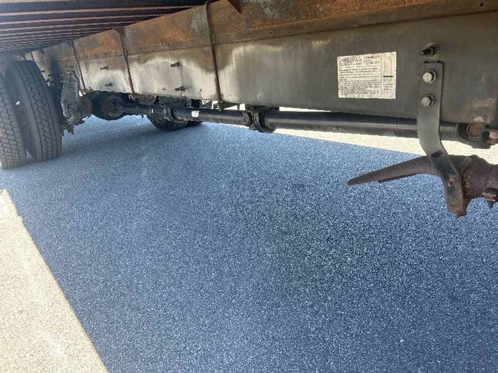 Medium Duty Box Truck-Light and Medium Duty Trucks-International-2019-4300-Ocala-FL-221,584\n\t\tmiles-$ 39,500 - Image 14