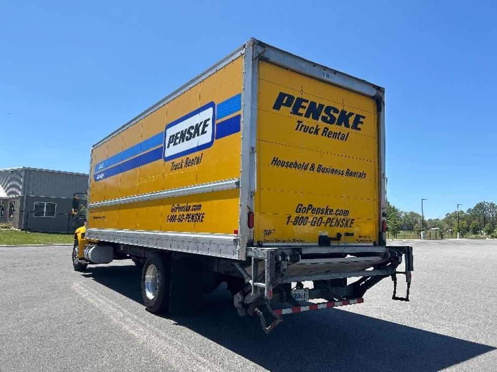 Medium Duty Box Truck-Light and Medium Duty Trucks-International-2019-4300-Ocala-FL-221,584\n\t\tmiles-$ 39,500 - Image 6