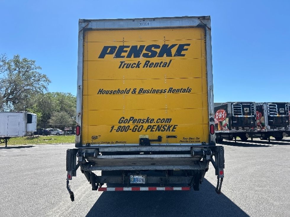 Medium Duty Box Truck-Light and Medium Duty Trucks-International-2019-4300-Ocala-FL-221,584\n\t\tmiles-$ 39,500 - Image 7