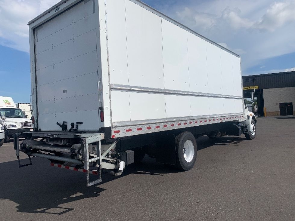 Medium Duty Box Truck-Light and Medium Duty Trucks-International-2019-4300-Ocala-FL-81,322\n\t\tmiles-$ 54,500 - Image 13