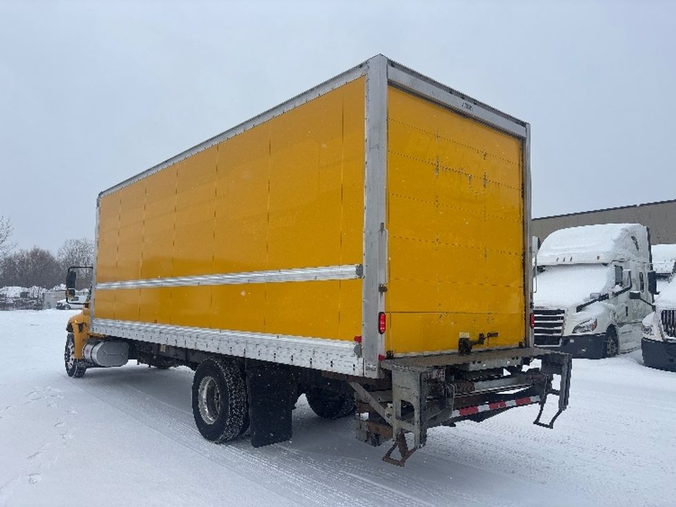 Medium Duty Box Truck-Light and Medium Duty Trucks-International-2019-4300-Ottawa-ON-284,871\n\t\tkm-$ 56,500 - Image 6