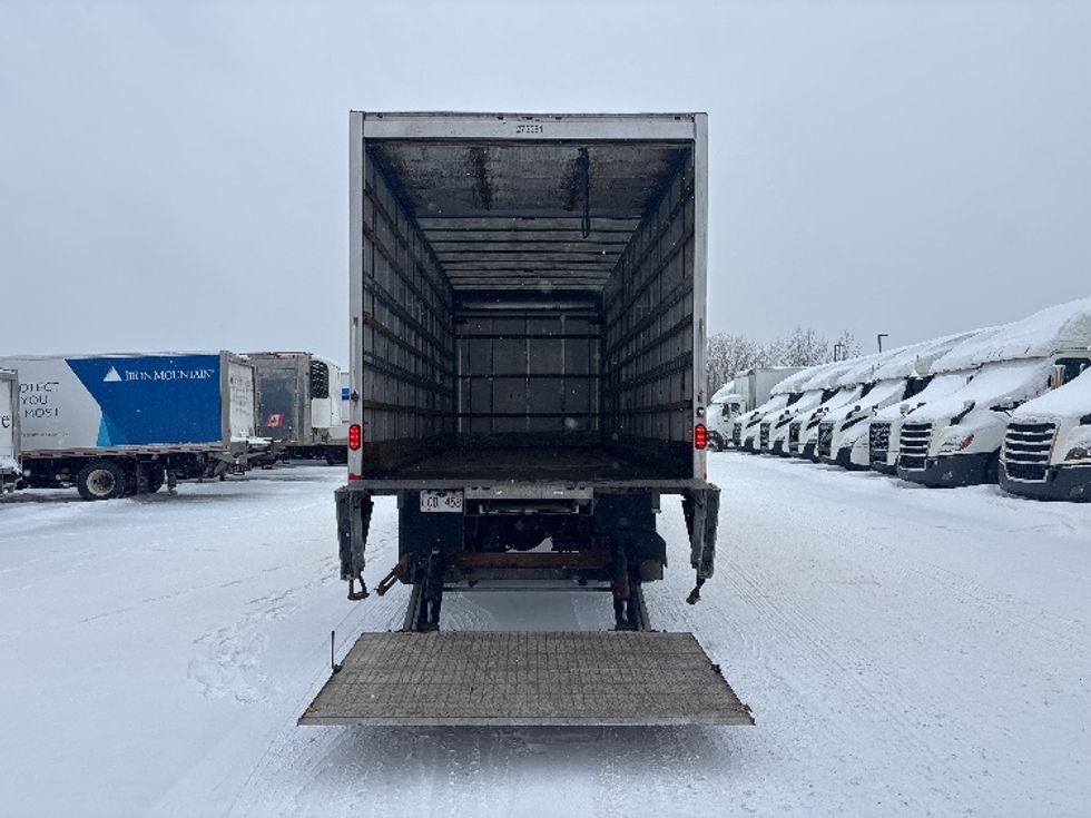 Medium Duty Box Truck-Light and Medium Duty Trucks-International-2019-4300-Ottawa-ON-284,871\n\t\tkm-$ 56,500 - Image 9
