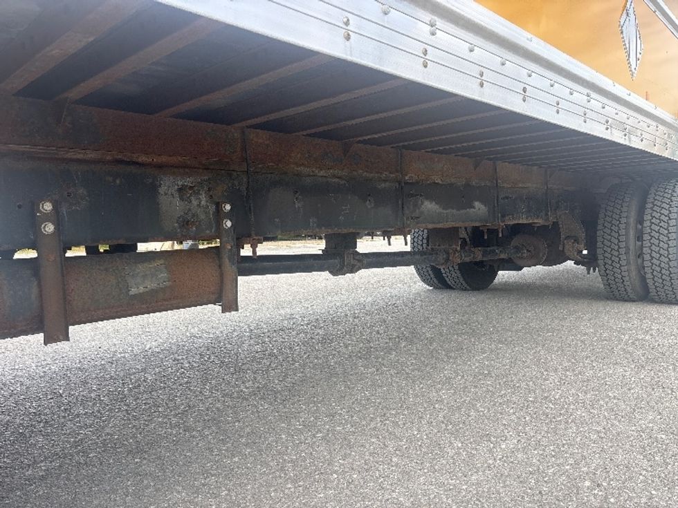 Medium Duty Box Truck-Light and Medium Duty Trucks-International-2019-4300-Ottawa-ON-324,303\n\t\tkm-$ 52,500 - Image 5