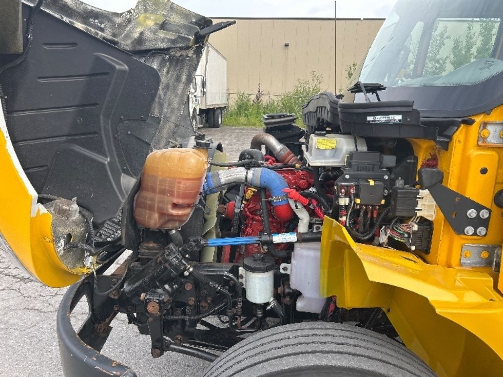 Medium Duty Box Truck-Light and Medium Duty Trucks-International-2019-4300-Ottawa-ON-337,499\n\t\tkm-$ 47,000 - Image 24