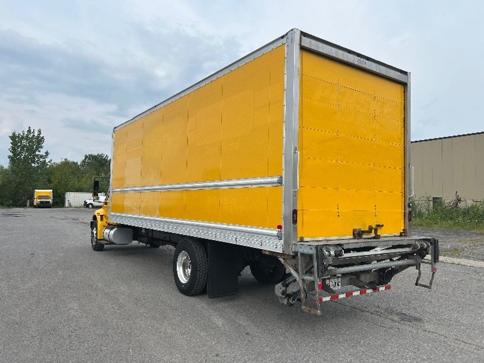 Medium Duty Box Truck-Light and Medium Duty Trucks-International-2019-4300-Ottawa-ON-337,499\n\t\tkm-$ 47,000 - Image 6