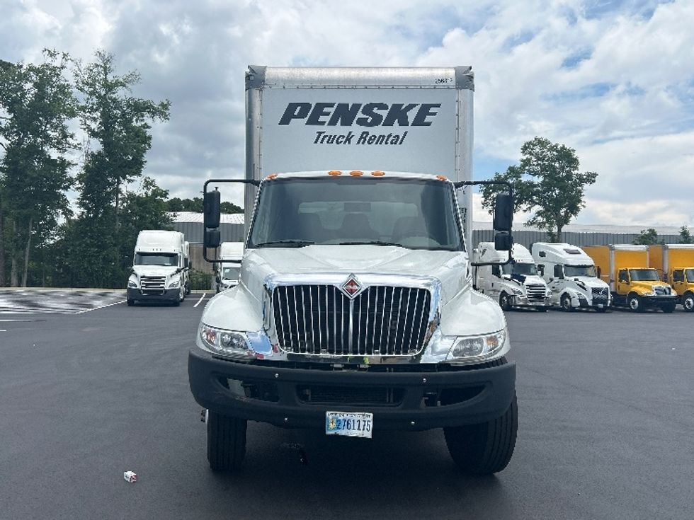 Medium Duty Box Truck-Light and Medium Duty Trucks-International-2019-4300-Pensacola-FL-168,812\n\t\tmiles-$ 47,750 - Image 2