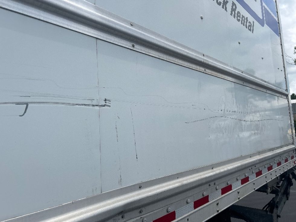 Medium Duty Box Truck-Light and Medium Duty Trucks-International-2019-4300-Pensacola-FL-168,812\n\t\tmiles-$ 47,750 - Image 24