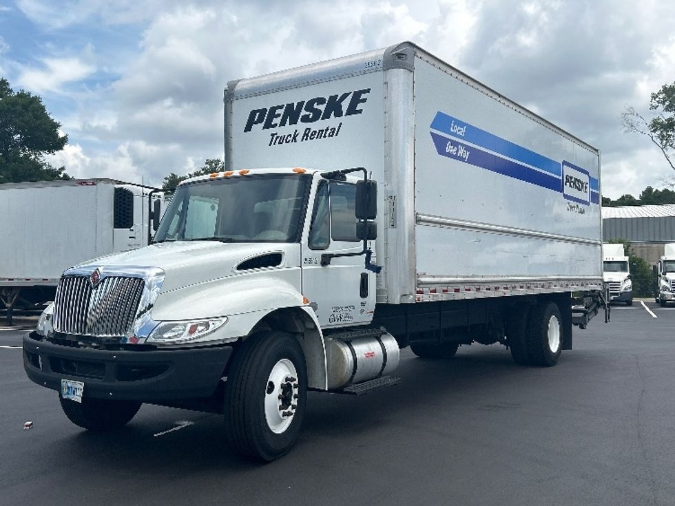 Medium Duty Box Truck-Light and Medium Duty Trucks-International-2019-4300-Pensacola-FL-168,812\n\t\tmiles-$ 47,750 - Image 3