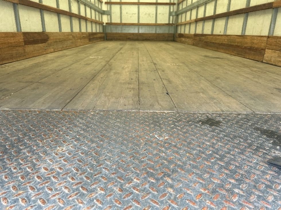 Medium Duty Box Truck-Light and Medium Duty Trucks-International-2019-4300-Pensacola-FL-168,812\n\t\tmiles-$ 47,750 - Image 9