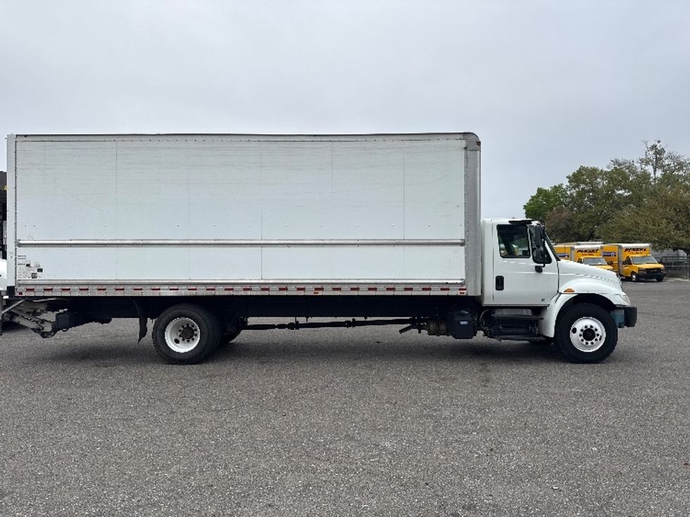 Medium Duty Box Truck-Light and Medium Duty Trucks-International-2019-4300-Pensacola-FL-264,424\n\t\tmiles-$ 30,500 - Image 15