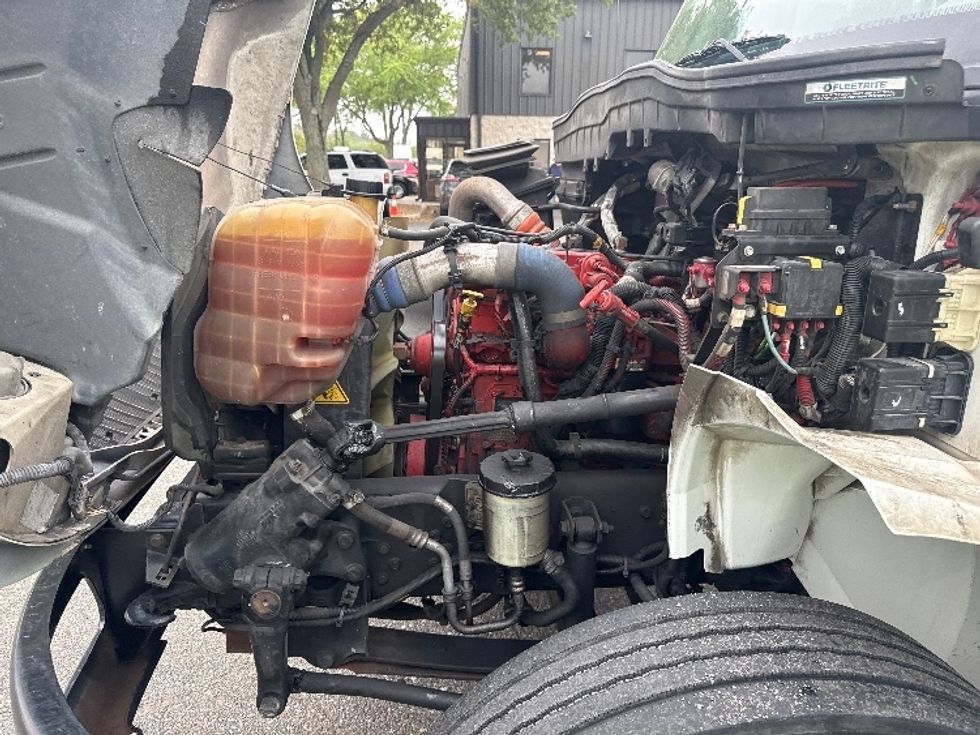 Medium Duty Box Truck-Light and Medium Duty Trucks-International-2019-4300-Pensacola-FL-264,424\n\t\tmiles-$ 30,500 - Image 24