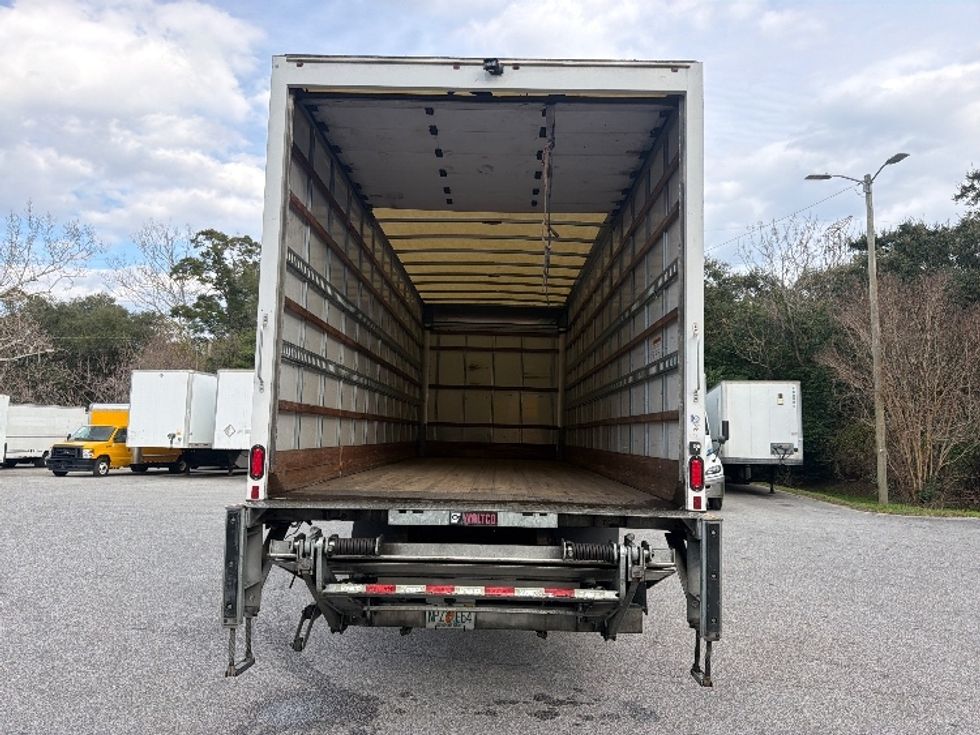 Medium Duty Box Truck-Light and Medium Duty Trucks-International-2019-4300-Pensacola-FL-336,396\n\t\tmiles-$ 18,750 - Image 8