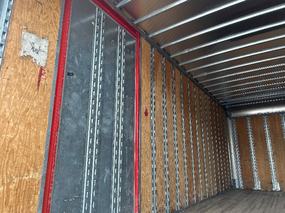 Medium Duty Box Truck-Light and Medium Duty Trucks-International-2019-4300-Philadelphia-PA-151,583\n\t\tmiles-$ 56,750 - Image 11