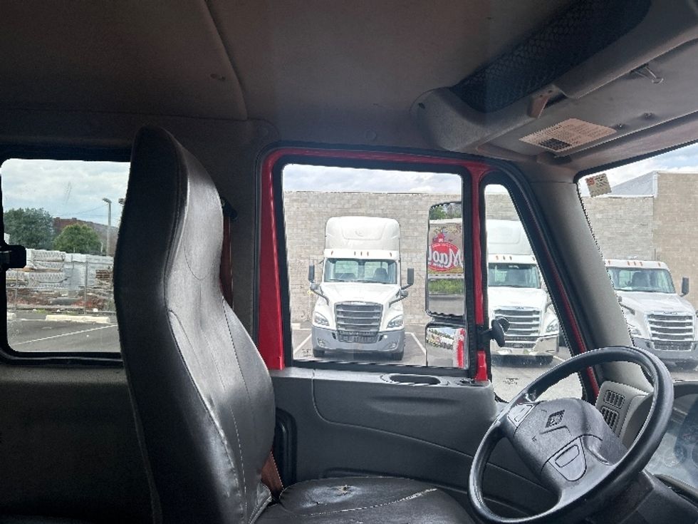 Medium Duty Box Truck-Light and Medium Duty Trucks-International-2019-4300-Philadelphia-PA-151,583\n\t\tmiles-$ 56,750 - Image 22